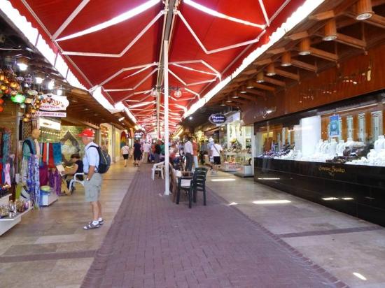 kusadasi-market.jpg