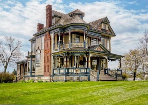 Historic_homes_and_beautiful_architecture.jpg