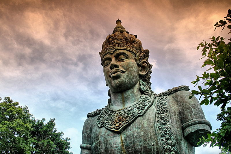 garuda-wisnu-kencana-gwk.jpg