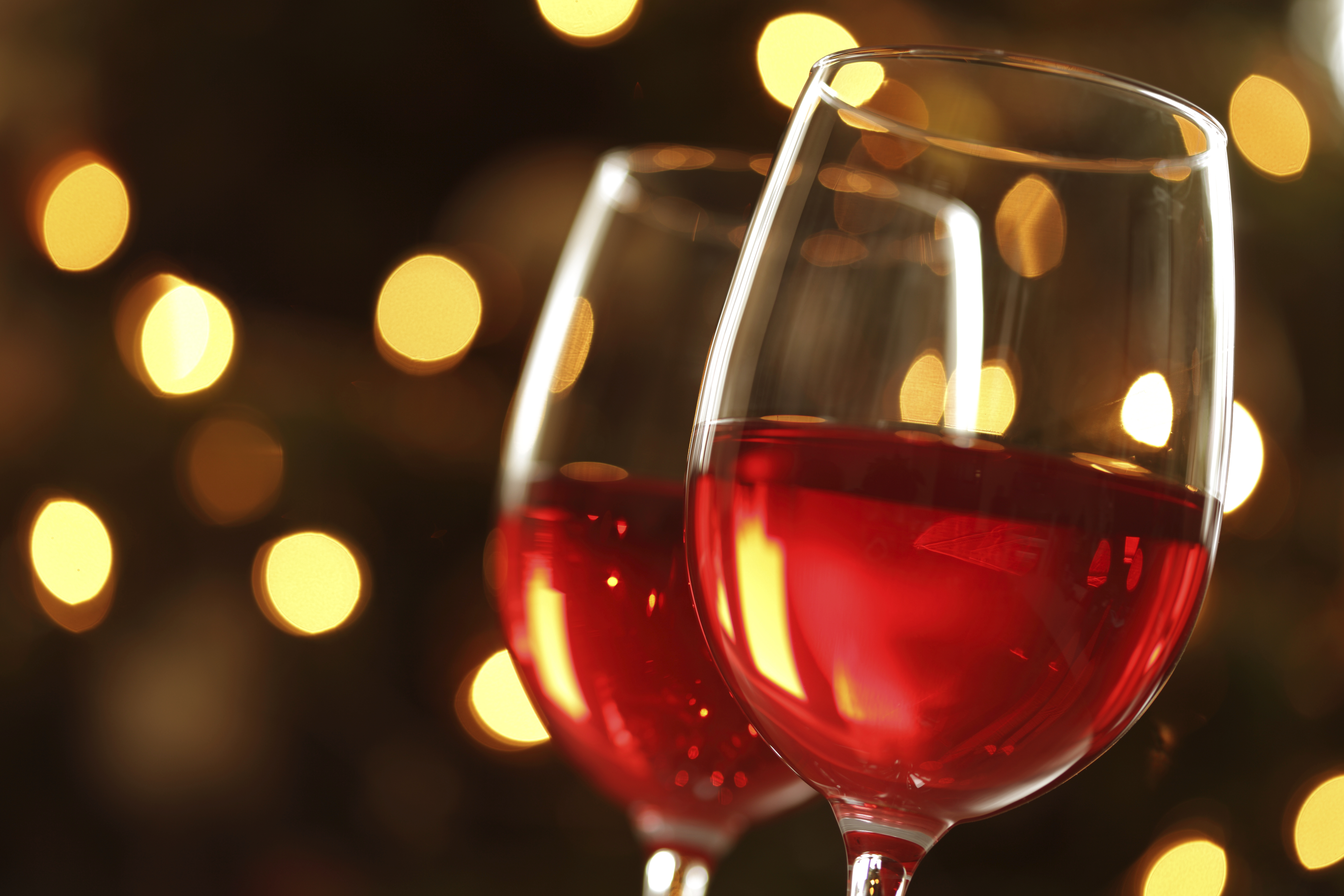 wine-glasses-109215324.jpg