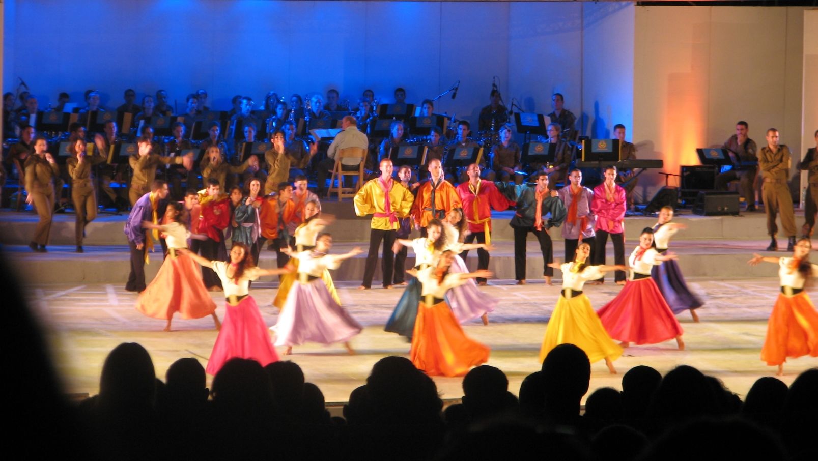 Karmiel_Dance_Festival.jpg
