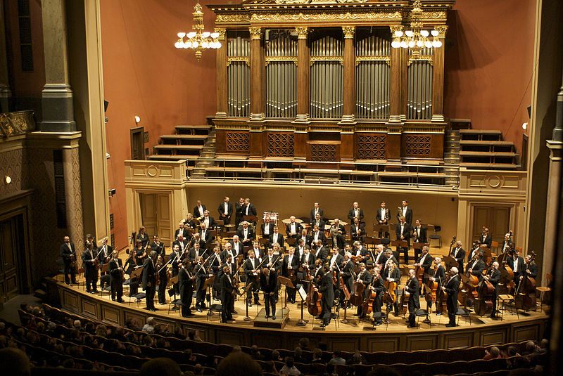 Travel_to_Prague_Spring_Festival.jpg
