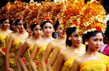 Seni-Budaya-Bali.jpg