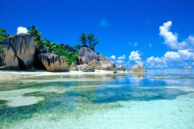 Escape to La Digue 